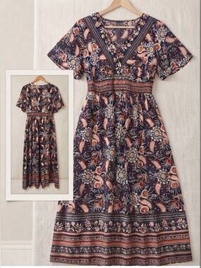 BloomChic NWT Boho Floral Maxi Dress with V-Neck - Size 10 (L)